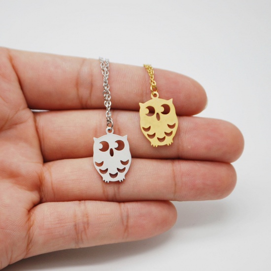 ステンレス鋼 ハロウィン チャーム フクロウ 多色 ムーン 透かし 24mm x 13.5mm、 2 個 の画像