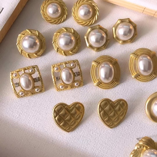 Picture of Style Of Royal Court Character Ear Post Stud Earrings Gold Plated Geometric Imitation Pearl 2.5cm Dia.