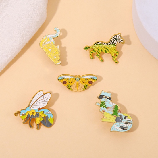 Picture of Stylish Pin Brooches Insect Animal Animal Gold Plated Enamel 3cm x 1.3cm