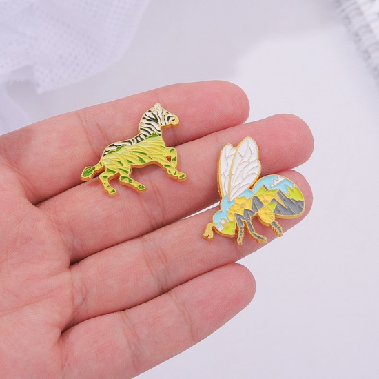 Picture of Stylish Pin Brooches Insect Animal Animal Gold Plated Enamel 3cm x 1.3cm