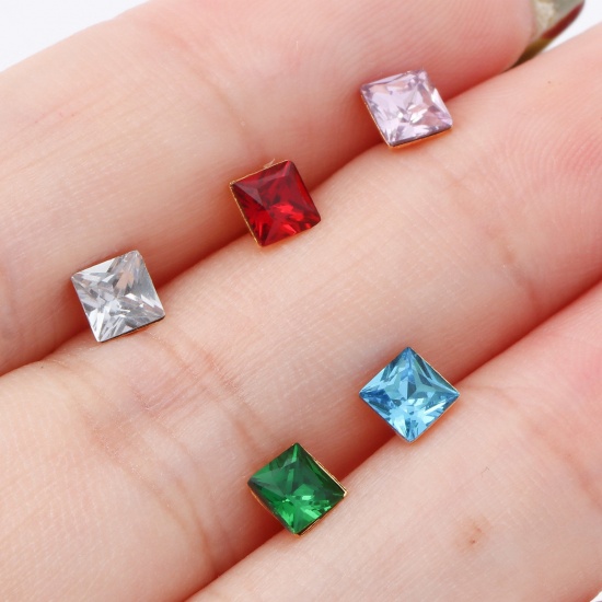 Bild von 316 Edelstahl Stilvoll Ohrring Ohrstecker Vergoldet Bunt Quadrat Bunt Strass 4mm x 4mm, Drahtstärke: (21 gauge), 1 Paar