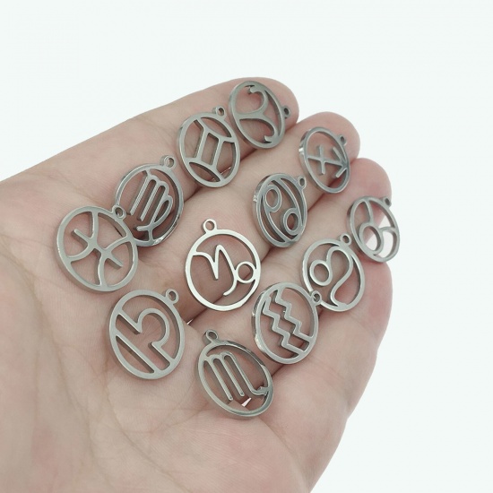 Bild von 202 Edelstahl Charms Rund Silberfarbe Sternbild Hohl 18mm x 16mm, 5 Stück