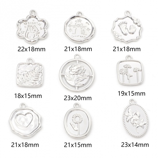 Image de Breloques en Alliage de Zinc Fleur Argent Mat Cœur 10 Pcs