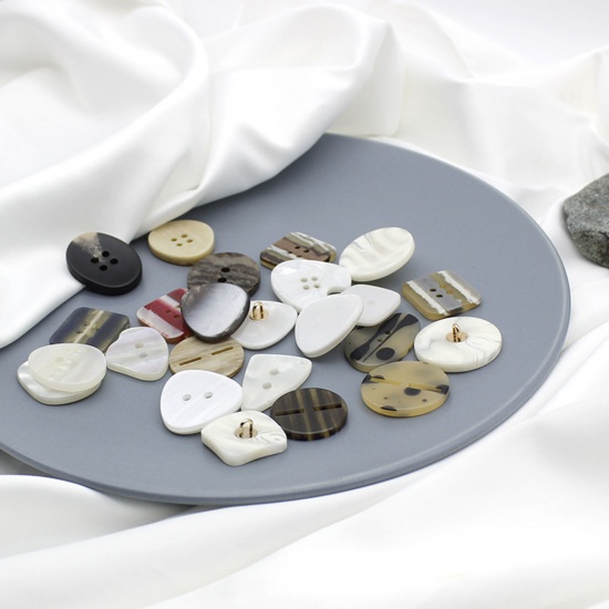 Picture of Resin Sewing Buttons Irregular Multicolor