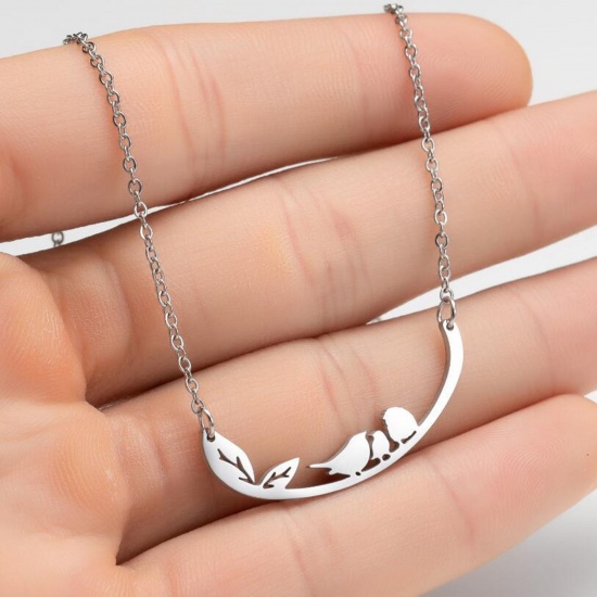 Picture of 304 Stainless Steel Stylish Necklace Multicolor Hollow 45cm(17 6/8") long, 1 Piece
