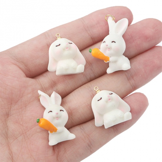 Image de Breloques Jour de Pâques en Résine Lapin 3D Multicolore Fantôme Halloween 2 Pcs