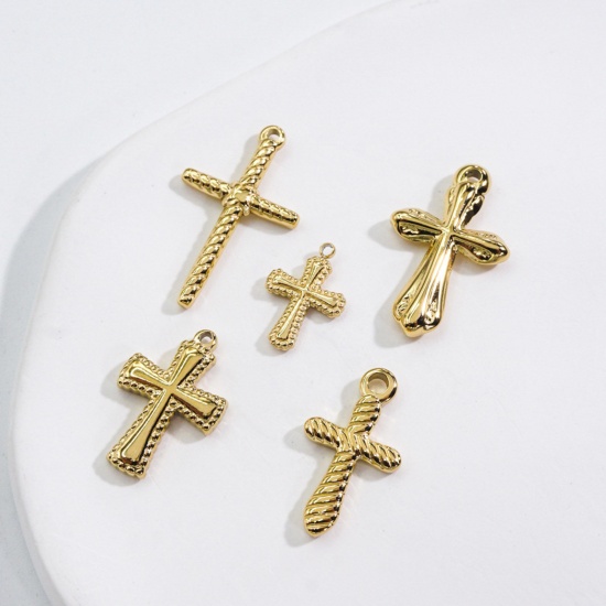 Picture of 304 Stainless Steel Religious Charms Cross Texture