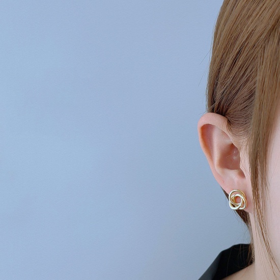 Immagine di Ecologico Semplice & Casual Semplice 14k Vero Oro Placcato Rame Orecchini a Perno Per Donne 1 Paio