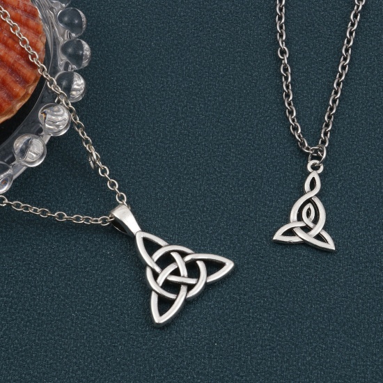 Picture of Zinc Based Alloy Religious Charms Antique Silver Color Celtic Knot Hollow