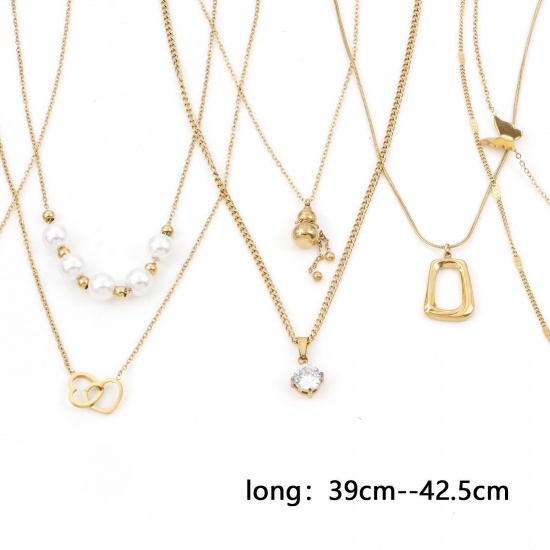 Picture of 304 Stainless Steel Stylish Link Cable Chain Necklace 18K Gold Plated Butterfly Animal