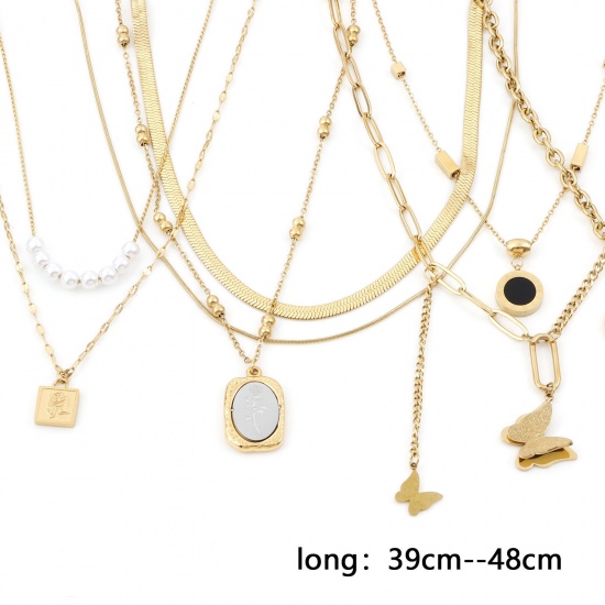 Picture of 304 Stainless Steel Stylish Link Cable Chain Necklace 18K Gold Plated Butterfly Animal Clear Rhinestone