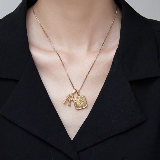 Imagen de 304 Acero Inoxidable Colgantes Charms De forma Bambú 18k Chapado en Oro Mayúscula Letra " A-Z " 1 Unidad