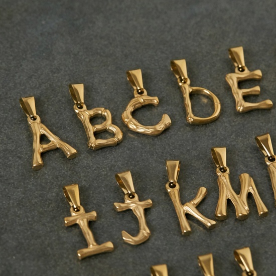 Imagen de 304 Acero Inoxidable Colgantes Charms De forma Bambú 18k Chapado en Oro Mayúscula Letra " A-Z " 1 Unidad