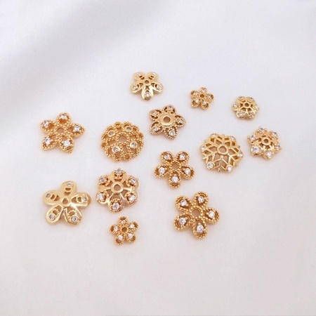 Messing Perlkappen Blumen 14K Echtgold plattiert Hohl Klar Zirkonia 2 Stück