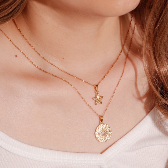Picture of Eco-friendly Vacuum Plating Simple & Casual Stylish 18K Real Gold Plated 304 Stainless Steel Link Cable Chain Round Rose Flower Pendant Necklace Unisex
