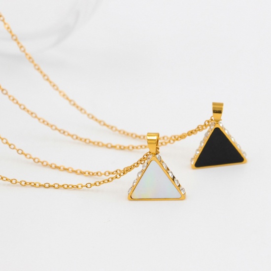 Picture of Eco-friendly Vacuum Plating Exquisite Simple 18K Real Gold Plated 304 Stainless Steel & Shell Link Cable Chain Triangle Pendant Necklace For Women Party