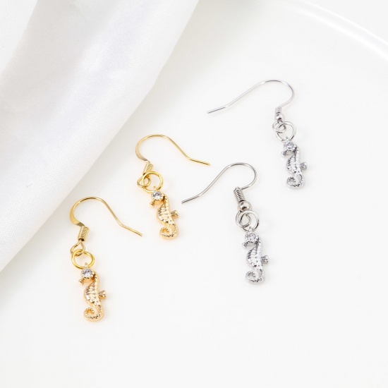 Image de Breloques Bijoux d'Océan en Laiton Cheval de Mer Plaqué Or Véritable à Zircone Cubique Clair 15mm x 5.5mm, 2 Pcs