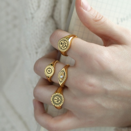 Eco-friendly Ethnic Style Retro 18K Real Gold Plated Copper Unadjustable Round Sun And Moon Face Rings Unisex