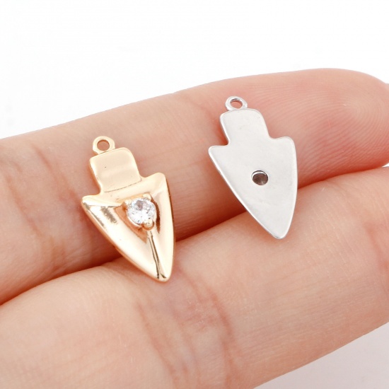 Imagen de Latón Colgantes Charms Punta de Flecha Oro Real Chapado Micro Pave Claro Circón Artificial 16mm x 8.5mm, 2 Unidades
