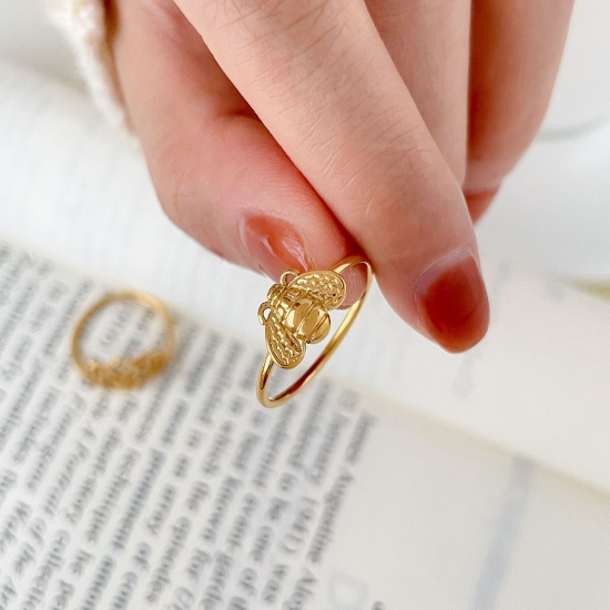 Picture of Eco-friendly Vacuum Plating Simple & Casual Insect 18K Real Gold Plated 304 Stainless Steel Unadjustable Butterfly Animal Bee Rings For Women Party