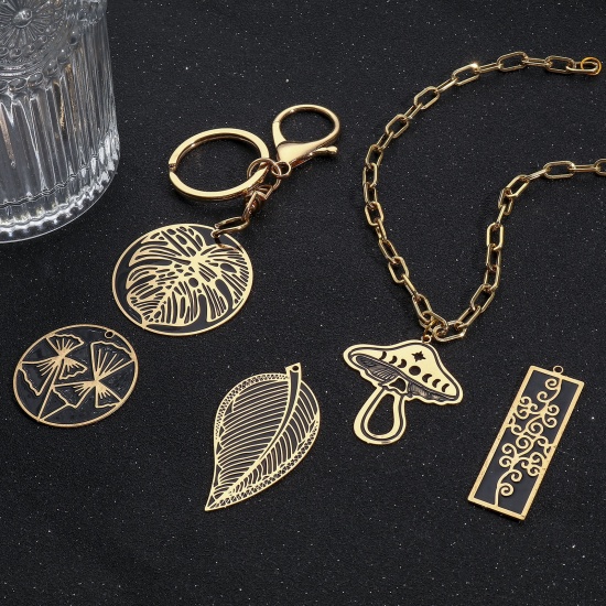 Picture of Iron Based Alloy Pendants Gold Plated Black Enamel