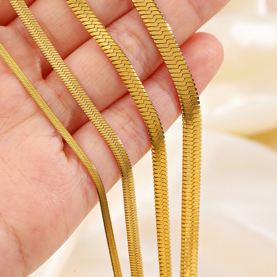 Immagine di Placcatura Sottovuoto Ecologica Elegante Semplice Placcato Oro 18K 304 Acciaio Inossidabile Catena di Serpente Strozzatore Collana Per Donne Festa 1 Pz