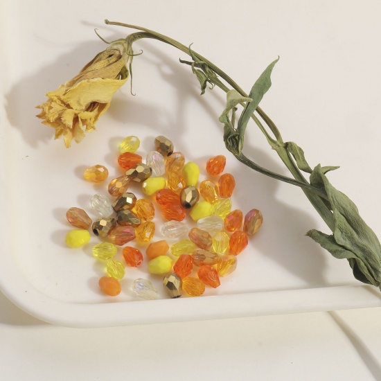 Immagine di Vetro Perline per la Creazione di Gioielli con Ciondoli Fai-da-te Goccia Multicolore Sfaccettato Circa 8mm x 6mm, 1 Pacchetto