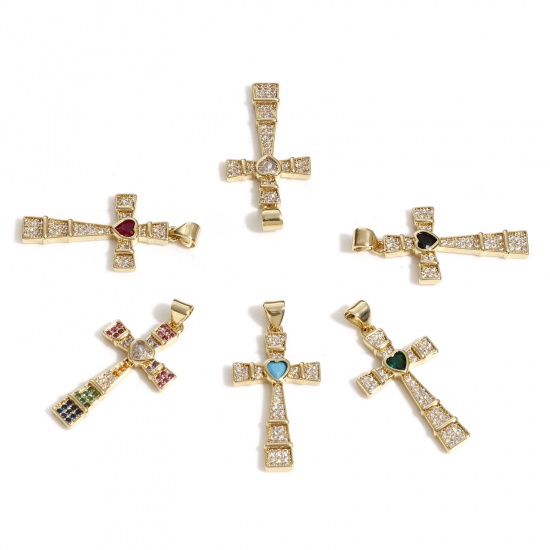 Image de Pendentifs Religieux en Laiton Croix Plaqué Or Véritable 18K Cœur Micro Pave 3.5cm x 1.7cm, 1 Pièce