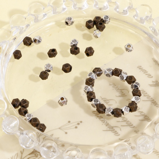 Immagine di Lega di Zinco Perline per la Creazione di Gioielli con Ciondoli Fai-da-te Multicolore Cubo Fiore di Susina Circa 3.5mm x 3.5mm, 500 Pz