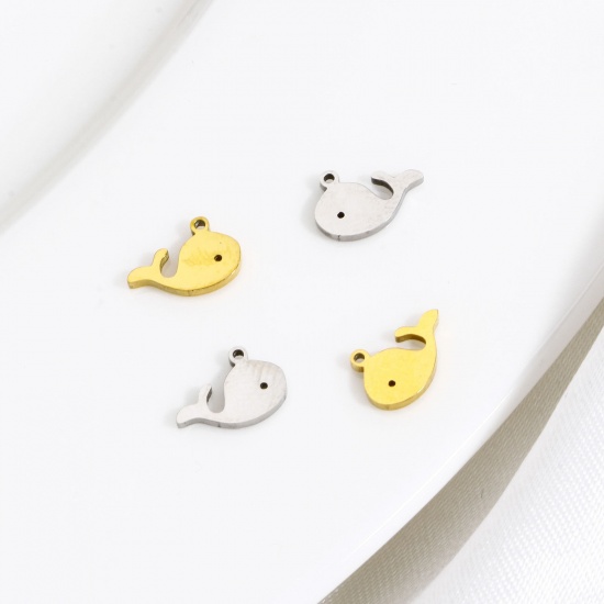 Image de 2 Pcs Breloques en 316L Acier Inoxydable Placage Sous Vide Écologique Bijoux d'Océan Dauphin Multicolore