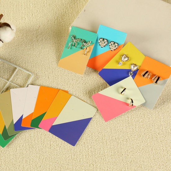 Изображение 50 ШТ Бумага Карточки для демонстрации бижутерии Прямоугольник Разноцветный 9см x 6см