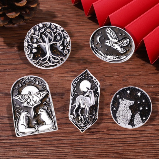 Picture of Retro Pin Brooches Half Moon Animal Antique Silver Color