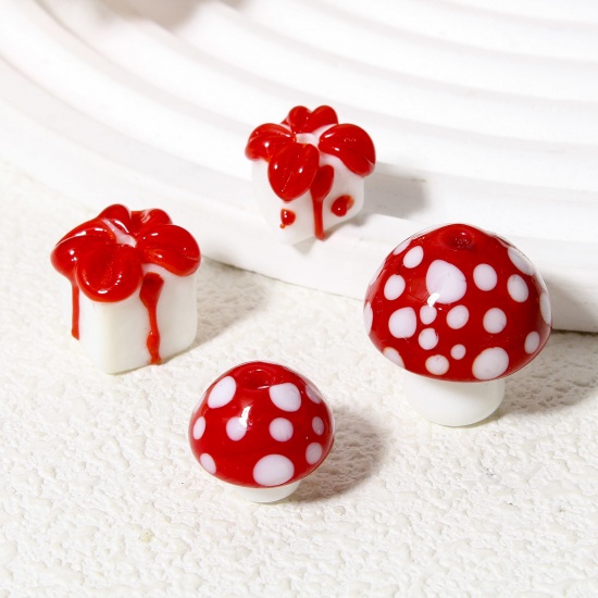 Picture of 2 PCs Lampwork Glass Beads For DIY Charm Jewelry Making Mushroom White & Red 3D