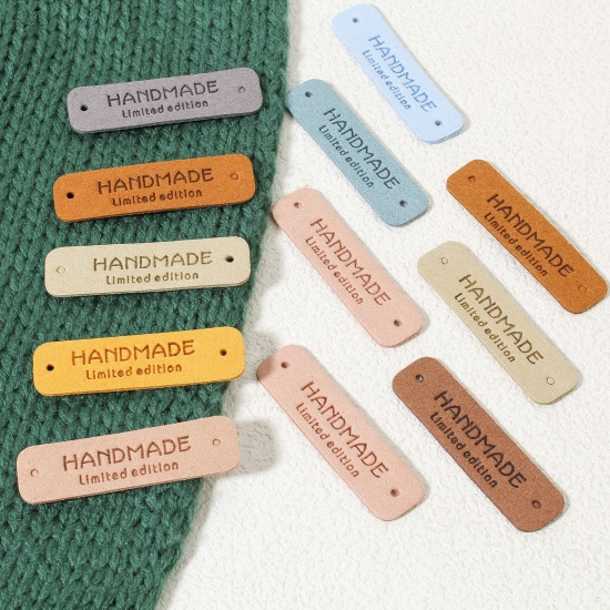 Immagine di 20 Pz PU Etichetta Etichetta per Abbigliamento Rettangolo Multicolore " Hand Made " 5.5cm x 1.5cm