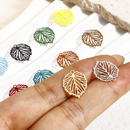 Image de 50 Pcs Breloques Estampe en Filigrane en Alliage de Fer Multicolore Feuilles Creux 15mm x 12mm