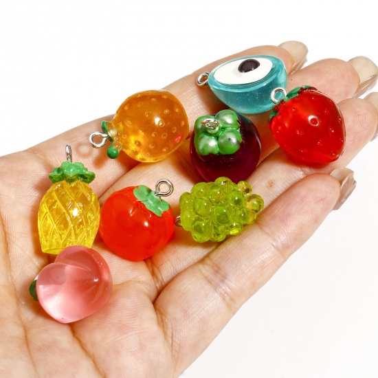 Immagine di 10 Pz Resina Charms Frutta 3D Tono Argento Multicolore