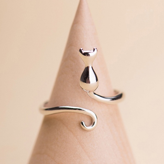 Picture of Zinc Based Alloy Adjustable Knitting Crochet Loop Yarn Guide Finger Ring Cat Animal Silver Tone