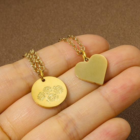 Picture of Eco-friendly 304 Stainless Steel Stylish Charms Gold Plated Flower Hollow