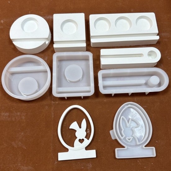 Immagine di 1 Piece Silicone Easter Day Resin Mold For Candle Soap DIY Making White