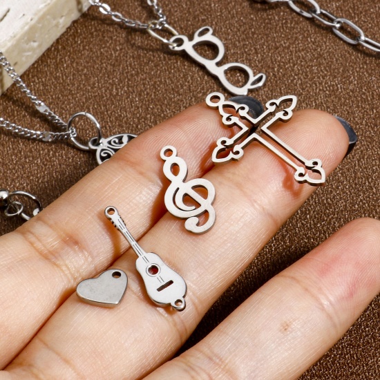Bild von Eco-friendly 304 Stainless Steel Simple Charms Silver Tone Heart Hollow