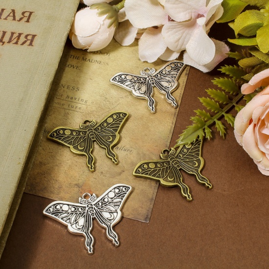 Immagine di 10 PCs Zinc Based Alloy Insect Pendants Multicolor Butterfly Animal Moon Phases 4.6cm x 3.2cm