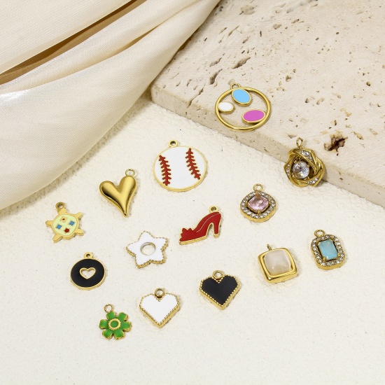 Immagine di Eco-friendly Vacuum Plating 304 Stainless Steel Stylish Charms Gold Plated Multicolor Heart Enamel