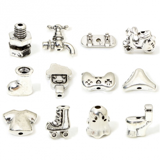 30 PCs Zinc Based Alloy Spacer Beads For DIY Charm Jewelry Making Antique Silver Color Shoes Motorcycle 3D の画像