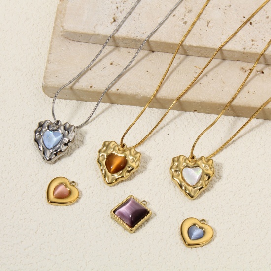 Immagine di Eco-friendly Vacuum Plating 304 Stainless Steel Stylish Charms Multicolor Heart Square Cat's Eye Imitation Multicolor Rhinestone