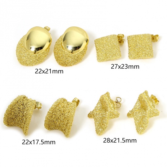 Immagine di Eco-friendly Ins Style Stylish 18K Real Gold Plated Brass Geometric Sparkledust Ear Post Stud Earrings For Women Party