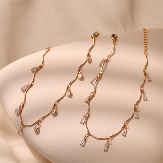 Immagine di Eco-friendly Vacuum Plating Exquisite Ins Style 18K Real Gold Plated Brass & Rhinestone Handmade Link Chain Tassel Oval Anklet For Women Party