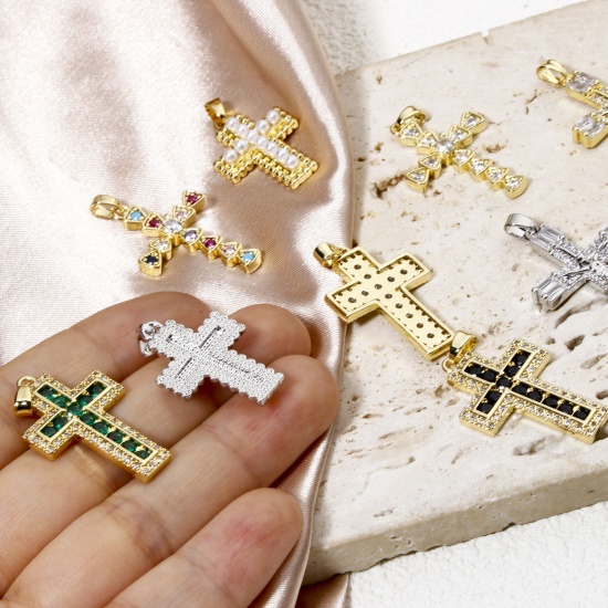 Immagine di 1 Pz Ottone Religione Ciondoli Pendenti Croce Placcato Oro 18K Micro Spianare Multicolore Strass