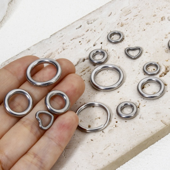 Picture of 304 Stainless Steel Closed Soldered Jump Rings Findings Circle Ring Silver Tone