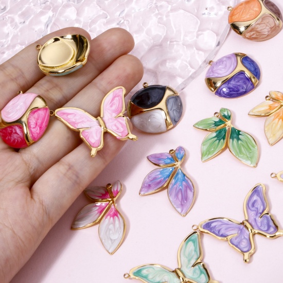 Picture of Vacuum Plating 304 Stainless Steel Retro Pendants Gold Plated Multicolor Gradient Color Butterfly Animal Enamel