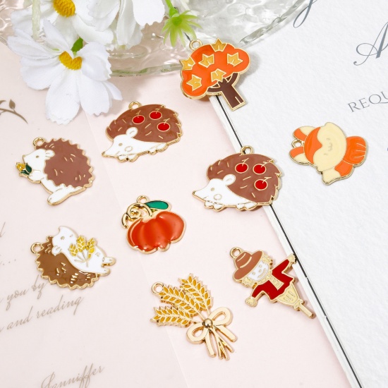 Picture of Zinc Based Alloy Charms Gold Plated Autumn Fall Style Hedgehog Halloween Pumpkin Enamel